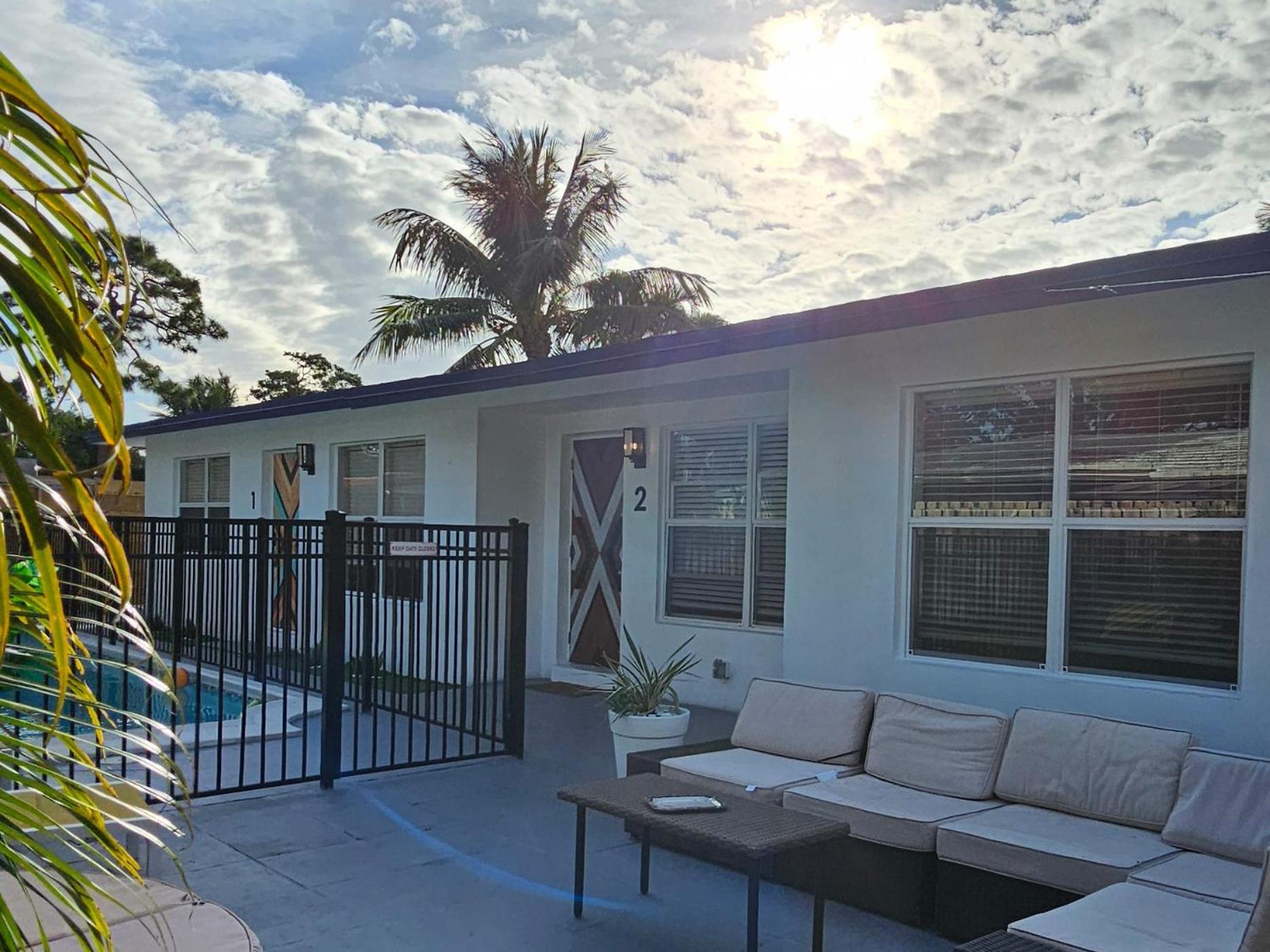 Apartamento Equipped House W Pool & Patios, Near The Beaches, Prime Location- Ideal For Small Families, Coastal Haven Fort Lauderdale