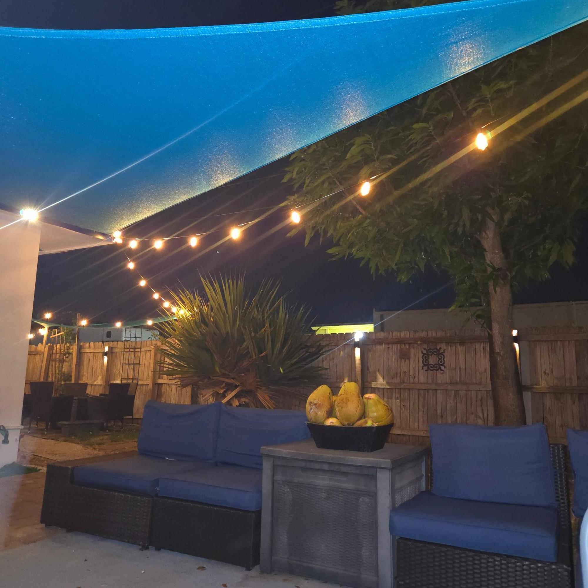 Equipped House W Pool & Patios, Near The Beaches, Prime Location- Ideal For Small Families, Coastal Haven