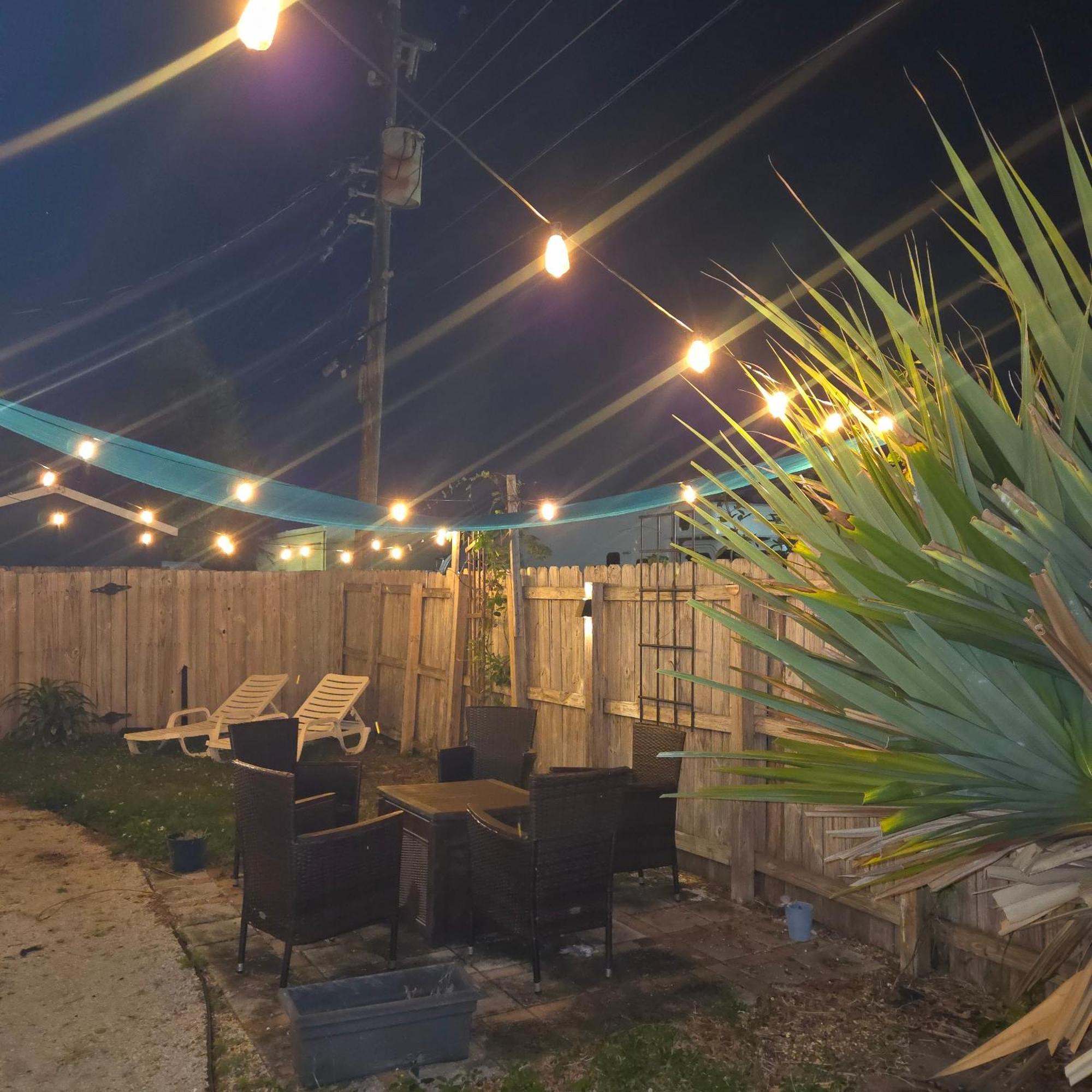 Coastal Haven: Family-friendly House With Pool Near Beaches Apartment Fort Lauderdale