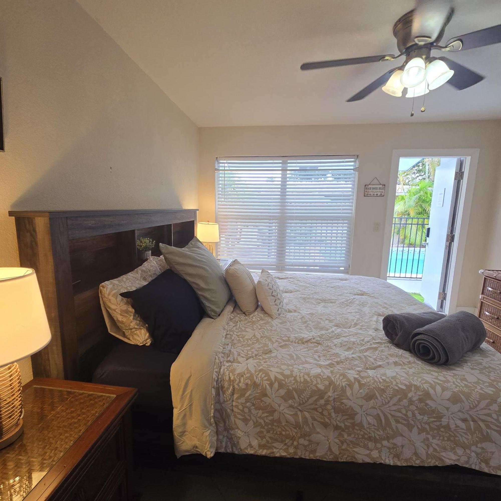 Apartamento Equipped House W Pool & Patios, Near The Beaches, Prime Location- Ideal For Small Families, Coastal Haven *