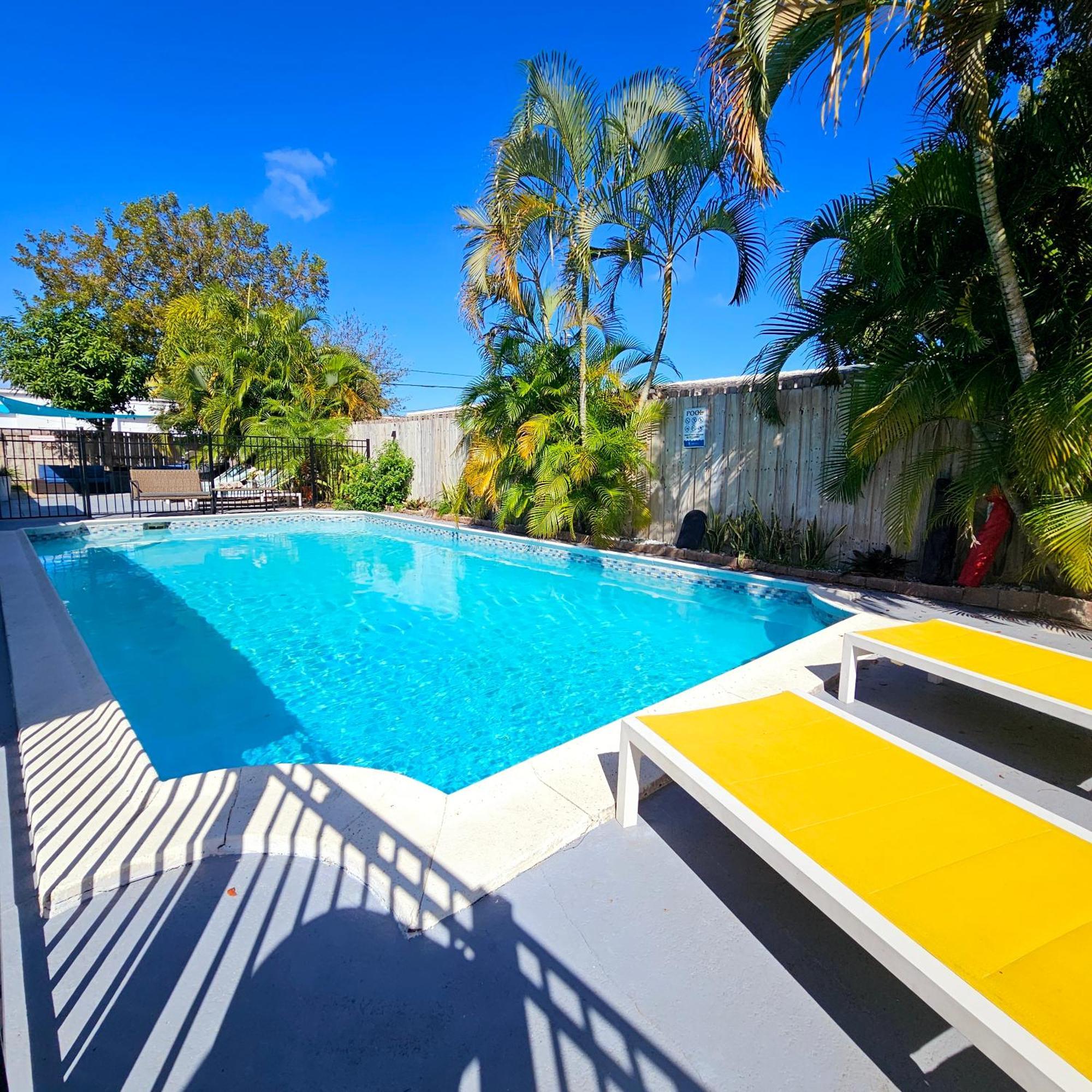 Apartamento Equipped House W Pool & Patios, Near The Beaches, Prime Location- Ideal For Small Families, Coastal Haven Fort Lauderdale
